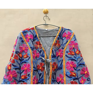 Chaqueta Bohemia Hecha a Mano para Mujer, Estilo Único, Bordado de Algodón, Acolchada, Transpirable, Acabado Ligero, Cómoda y Duradera - Product Image 4