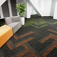 25*100 Rechteckiger Moderner PP-Teppich mit Bitumen-Rücken, PET-freundlich, Schallabsorbierend, Schlingenflor, Linienmuster für Gewerbliche Büros