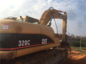 รถขุดตีนตะขาบมือสอง Caterpillar รุ่น CAT320C คุณภาพเชื่อถือได้ รถขุดตีนตะขาบ Caterpillar ขนาด 20 ตัน ราคาถูก ขายในเซี่ยงไฮ้ - Product Image 2