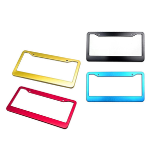 Marco para Matrícula de Coche Personalizado en Tamaño y Color, Modelo USA, Material de Aleación con Diseño Personalizado - Product Image 5