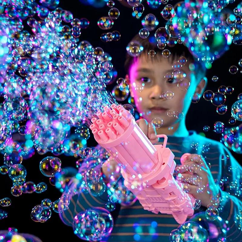 2021 Beliebte große Kunststoff 18 Löcher Bubble Machine Gun Spielzeug für Kinder