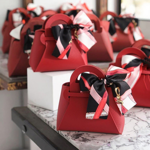 Свадебный подарок сумка для конфет из искусственной кожи, подарочные коробки для вечеринки, персонализированный свадебный подарок для гостей - Product Image 5