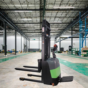 Carretilla elevadora apiladora eléctrica de 1,5 toneladas con características de seguridad avanzadas y controles ergonómicos para una operación fácil de usar - Product Image 1