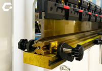 Presse plieuse hydraulique E21 NC pour tôles