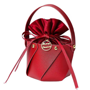 Boîte cadeau de Noël pour pommes, emballage créatif, petit sac cadeau pour bonbons, boîte cadeau pomme pour la veille de Noël - Product Image 2