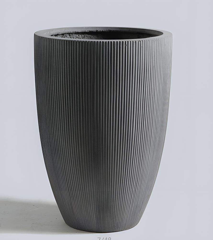 สีเทาเข้ม