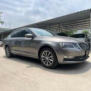 <span class=keywords><strong>Skoda</strong></span> Octavia Voiture d'<span class=keywords><strong>Occasion</strong></span> de 3 Ans 2022 1.5 L Saic-Volkswagen Familiale Économique à Carburant Transmission 6 Vitesses Hayon 5 Places - Product Image 3