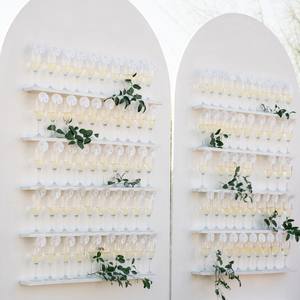 ชั้นวางของติดผนังสไตล์คันทรี่ ทำจากไม้ สำหรับจัดเก็บและโชว์สินค้า ผลิตอย่างมืออาชีพ - Product Image 4