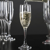 Flûtes à vin modernes et personnalisées de 210 ml en Tritan incassable, avec couleur et logo sur mesure pour la verrerie de bar