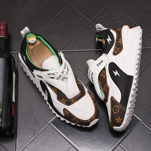 Zapatillas de lujo de diseñador de última tendencia 2026 para hombre, zapatillas casuales clásicas con suela gruesa para correr, y zapatillas de estilo casual para mujer para caminar. - Product Image 3