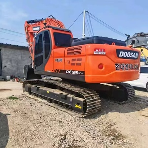 斗山 DX225 中古掘削機 - Product Image 1
