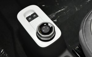 Voiture d'occasion en gros <span class=keywords><strong>2023</strong></span> Geely Panda Pure Car Geome 3 portes 4 places Mini EV Knight Voiture d'occasion <span class=keywords><strong>France</strong></span> - Product Image 6