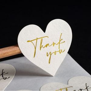 Etiquetas Adhesivas en Forma de Corazón con Logotipo Personalizado en Relieve, Resistentes al Agua, con Adhesivo Fuerte, Impresión de Agradecimiento, Etiqueta de Sellado, Papel Dorado, para Cosméticos y Regalos - Product Image 5