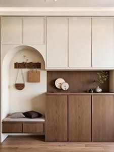 Mueble Zapatero Moderno sin Tiradores con Puertas Arqueadas y Almacenamiento de Múltiples Niveles en <span class=keywords><strong>Madera</strong></span> Natural para Entrada - Product Image 1
