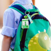 Porte-clés carré avec figurines de dinosaures à l'intérieur, avec cordon et clochette, couleur verte, personnalisation disponible, pendentif de sac