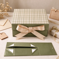 Boîte cadeau rigide pliable de luxe avec nœud en satin, boîte d'emballage cadeau magnétique pliable, impression personnalisée de motifs et de logos disponible