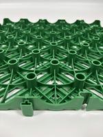 Dalles de sol en plastique de couleur personnalisée, grilles modulaires emboîtables, tapis robustes antidérapants, imperméables, écologiques, pour garage et salle de sport