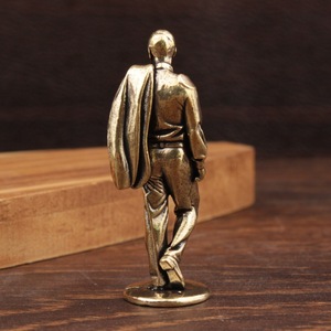 Creative Brass Figurine Man In Suit Desktop Ornament <b>Retro</b> Collectible <b>Decorative</b> Sculpture For Table Housewarming Gift 1PC - Product Image 2