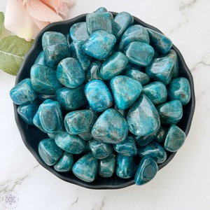 Cristaux Métaphysiques Polis en <span class=keywords><strong>Apatite</strong></span> Bleue CrystalHola, Forme Irrégulière, pour le Chakra du Troisième Œil et du Cou, <span class=keywords><strong>Origine</strong></span> Jiangsu - Vente Chaude - Product Image 1