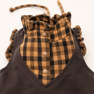 Robe Harnais Vintage Personnalisée à Carreaux et Volants pour Petits Chiens et Chats, Vêtements d'Automne pour Animaux avec Trou pour Laisse - Product Image 3
