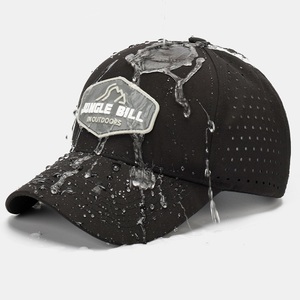 Nuovo Cappellino da Baseball Traspirante con Struttura Impermeabile per Donne e Uomini, Design Perforato Tagliato al Laser, Cappello Resistente all'Acqua - Product Image 1