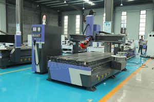 Router CNC a 4 Assi con Testa Orientabile <span class=keywords><strong>per</strong></span> Taglio <span class=keywords><strong>di</strong></span> Grandi <span class=keywords><strong>Sculture</strong></span> 3D in Schiuma/<span class=keywords><strong>Legno</strong></span> - Product Image 3