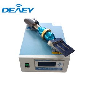 20khz <span class=keywords><strong>Pain</strong></span> Fromage Trancheuse Tranchage Alimentaire Couteau Système De Coupe Cutter De Poche À Ultrasons Gâteau <span class=keywords><strong>Machine</strong></span> De Coupe - Product Image 4