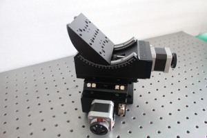 EWA70145 Goniomètre motorisé à deux axes et table de positionnement inclinable, plateforme de mouvement, capacité de charge 10 kg - Product Image 2