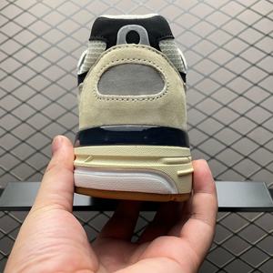 Zapatillas Deportivas de Malla Retro de Lujo, Nueva Marca, Estilo Deportivo, Transpirables, con Amortiguación, Modernas, con Características de Equilibrio para Baloncesto - Product Image 2