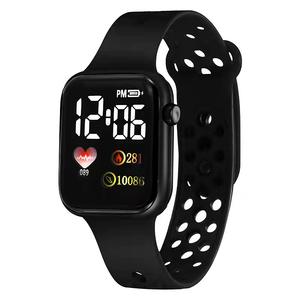 Nouvelle Montre Électronique d'Étudiant en Silicone Lumineuse Pas Chère, Montre LED Sportive pour Enfant, Montre Digitale pour Enfants - Product Image 3