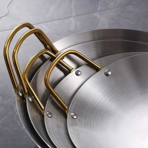 Bán Buôn Hàn Quốc Thép Không Gỉ Matte Vàng Chảo Mini Xách Tay Bếp Thanh Chảo Nhỏ Sâu Nấu Ăn Pan Fry Pan Với Vàng Xử Lý - Product Image 3