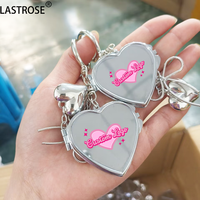 Porte-clés Cœur en Métal avec Logo Personnalisé, Cadeau Miroir de Poche de Voyage Compact en Forme de Cœur, Miroir de Maquillage Compact