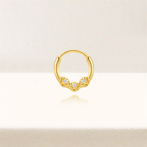 Pendientes de Plata 925 con Zirconia en Forma de Corazón y Mariposa, Modelo Canner 18K, para Mujer - Product Image 2