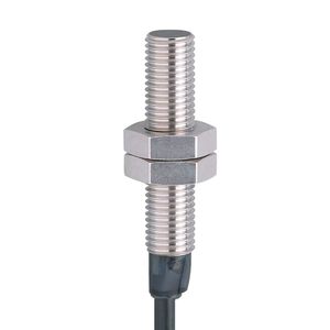 Sensor Inductivo IFM IE9203 24 V de Acero IP67, Interruptor de Proximidad con Rango de Detección de 1 mm a 6 mm - Product Image 1