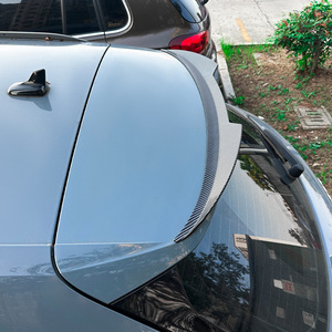 สปอยเลอร์หลังทรงปีกสำหรับ Audi Q3 สีดำเงา ลายคาร์บอนไฟเบอร์ วัสดุ ABS สำหรับฝากระโปรงท้าย ปี 2019 F3 SUV แต่งภายนอก - Product Image 2