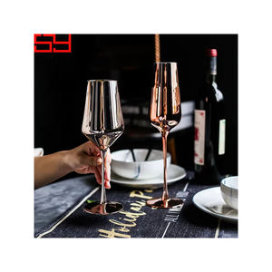 أكواب شمبانيا كريستالية شفافة ملونة أنيقة للهدايا من سونيو بالجملة، بلون ذهبي وردي لحفلات الزفاف - Product Image 3