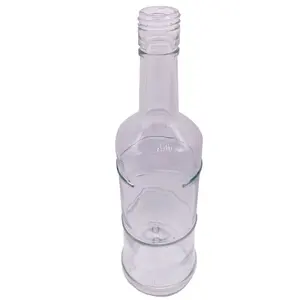 Bouteille en verre givré standard russe 700 ml/1000 ml avec fermeture en aluminium - Product Image 1