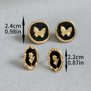 Nuovi Orecchini OEM in Stile Cortese, Farfalla e Rosa in Acciaio Inossidabile Nero e Oro - Product Image 6