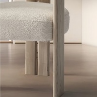 Moderner Künstlerischer Massivholz-Esszimmerstuhl aus Eiche mit Stoffbezug, Heimmöbel, Verbessert Essatmosphäre, Modische Esstische