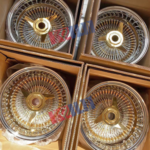 13-Zoll-Felgen und 14x7 Dreifach-Gold Speichenrad mit Goldnippeln - Product Image 4