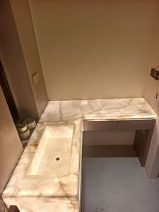Lastra di Quarzite <span class=keywords><strong>Bianca</strong></span> <span class=keywords><strong>Trasparente</strong></span> Lucidata PAIA STONE per Design Moderno di Lavabi in Bagno e Camera da Letto, Marmo Luminoso Tagliato su Misura - Product Image 4