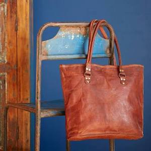 Sac à main chic pour femmes en similicuir avec bandoulière fonctionnelle, intérieur spacieux, sac à la mode élégant pour les voyages de week-end - Product Image 5