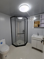 Toilettes mobiles compactes faciles à nettoyer, en panneaux sandwich, design moderne, écologiques, durables, portables, pour usage extérieur