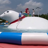 Jouet gonflable aquatique en PVC en forme d'ours polaire de dessin animé, iceberg gonflable pour parc aquatique extérieur