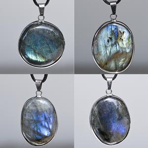 Hommes et femmes à la mode <span class=keywords><strong>Labradorite</strong></span> romantique <span class=keywords><strong>lumineuse</strong></span> avec pendentif Flash bleu pendentif lune <span class=keywords><strong>lumineuse</strong></span> collier pendentif - Product Image 3