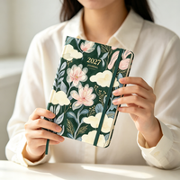 Journal personnalisé à couverture rigide A5 avec motif floral, bande élastique, marque-page en ruban, agenda annuel 2027