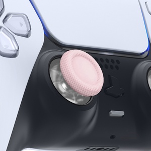 EXtremeRate จอยสติ๊กแบบใสและสีชมพูเชอร์รี่บลอสซัมสำหรับคอนโทรลเลอร์ PS5 และ PS4 ทุกรุ่น - Product Image 4