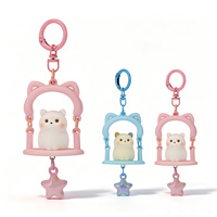 Porte-clés chat balançoire Kawaii Meow, figurine chat mignonne, pendentif de sac adorable, jouet de collection pour décoration de sac à dos