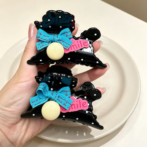 Nouvelle conception, petite pince à cheveux mignonne en forme de <span class=keywords><strong>chien</strong></span> de dessin animé pour femmes et filles, pince requin au design simple avec nœud, accessoires pour cheveux noirs - Product Image 1
