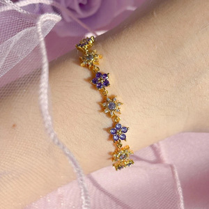 Pulsera de Eslabones con Corona de Flores de <span class=keywords><strong>Rapunzel</strong></span>, Brazalete de Latón, Linda y Dulce - Product Image 2